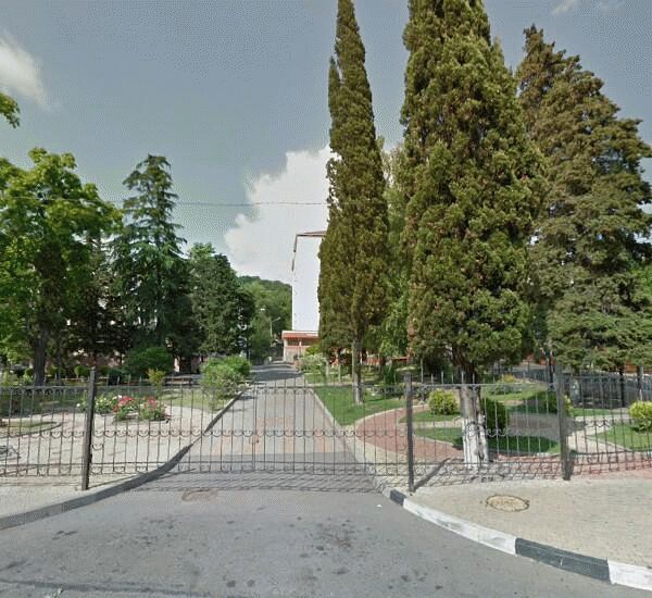 Банкомат Крайинвестбанка по адресу ул. Армавирская,  д. 1 - Аптека «Апрель»